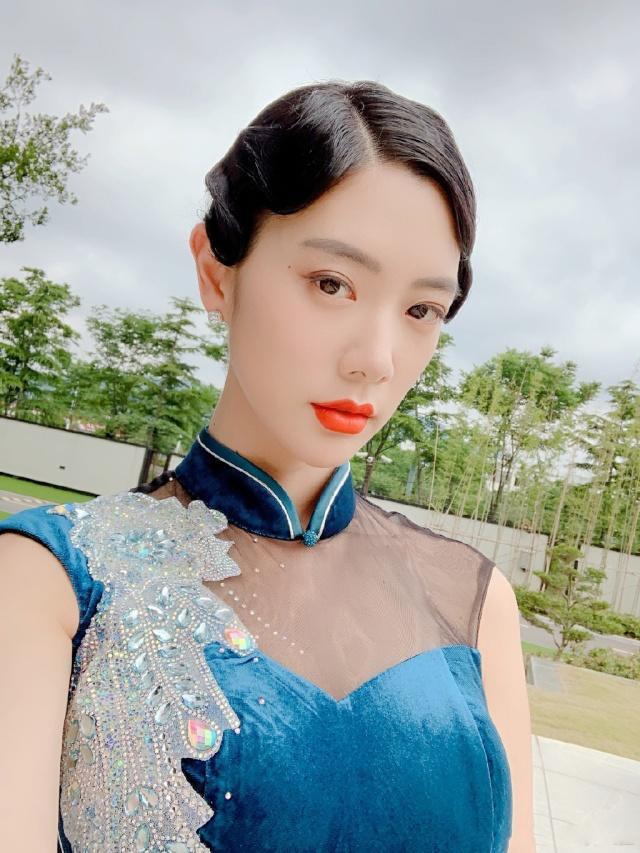 暗夜导演访谈 有情趣直播ios版